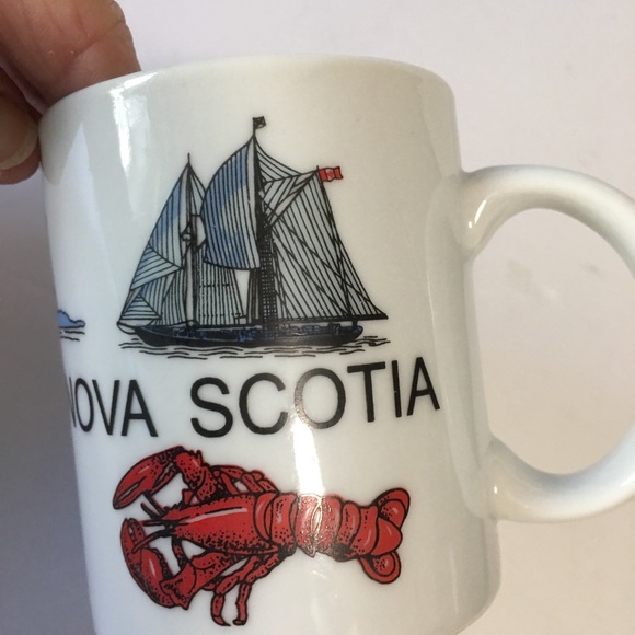 Mug Nova Scotia sailboat lobster lighthouse fisherman EUC - Picture 2 of 7